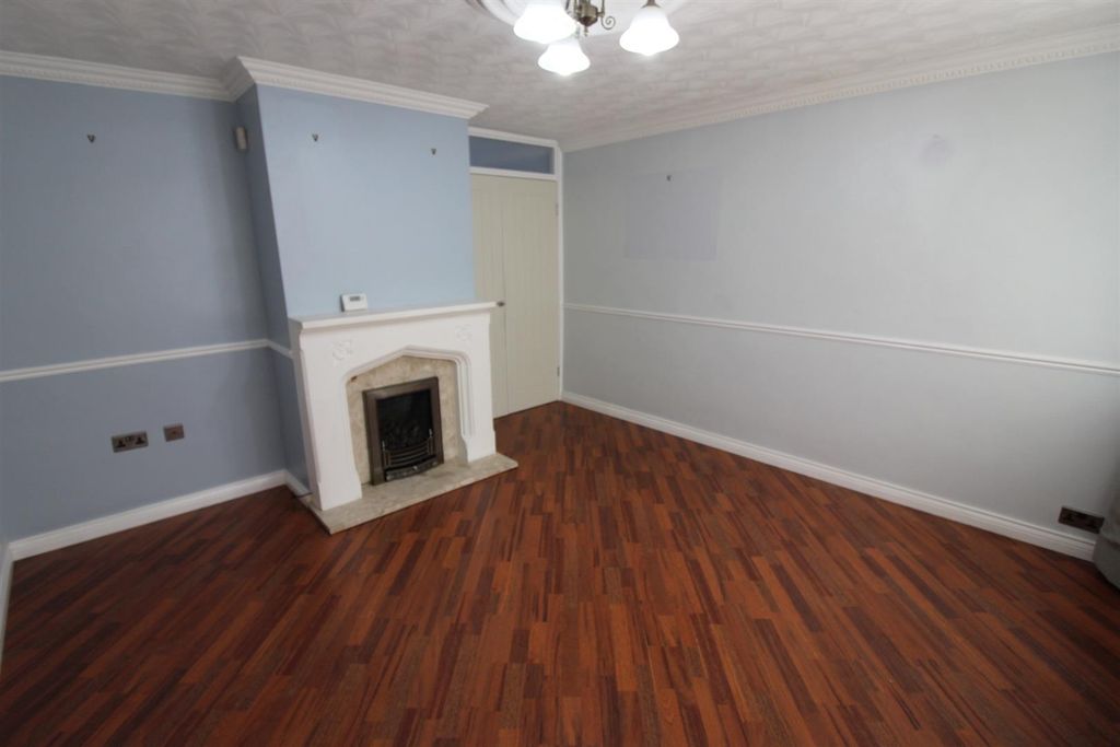 Property photo 2 of 11 Img_7990.Jpg