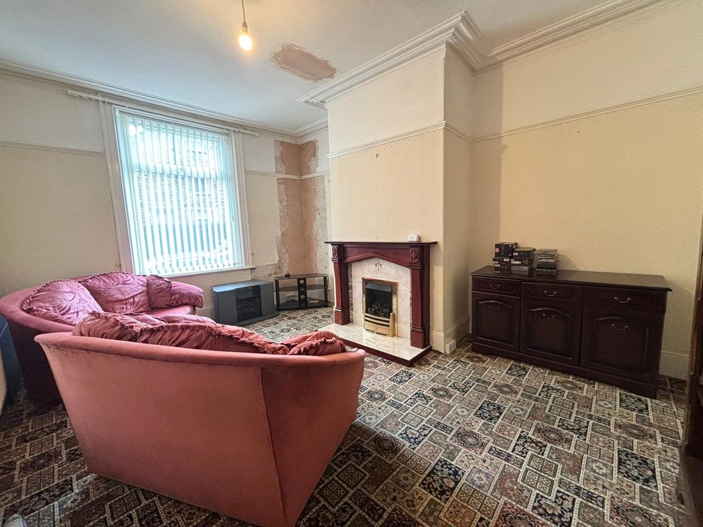 Property photo 3 of 17 ..Living Room..