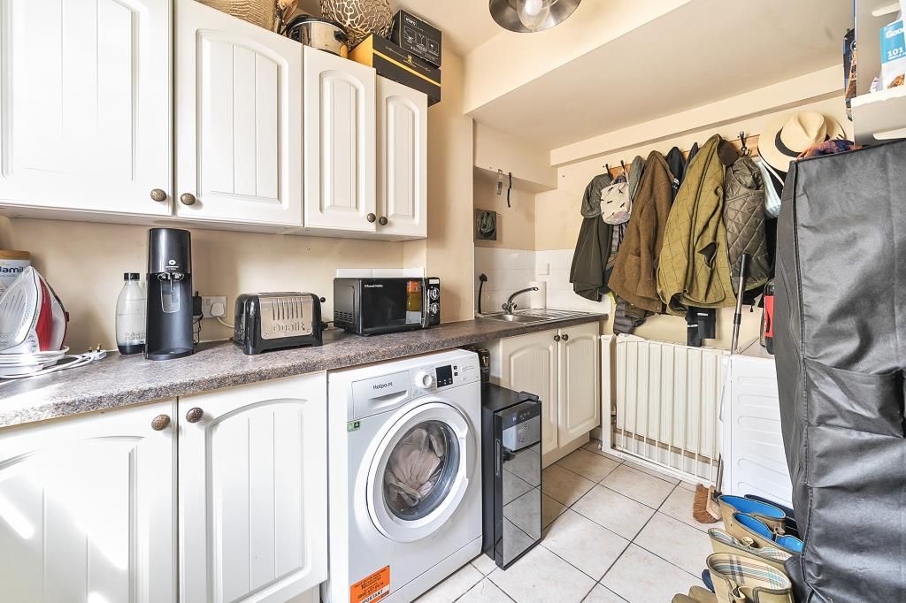 Property photo 3 of 20 Utility