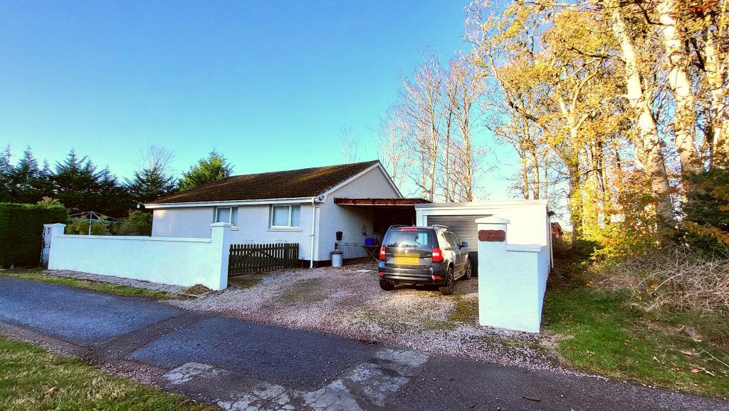 Property photo 2 of 24