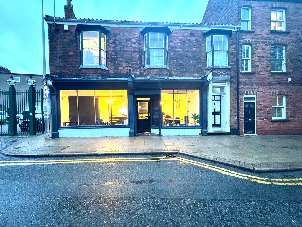 Property photo 3 of 14