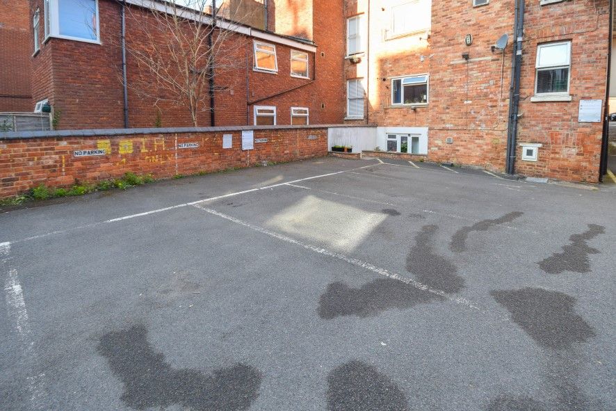 Property photo 3 of 3