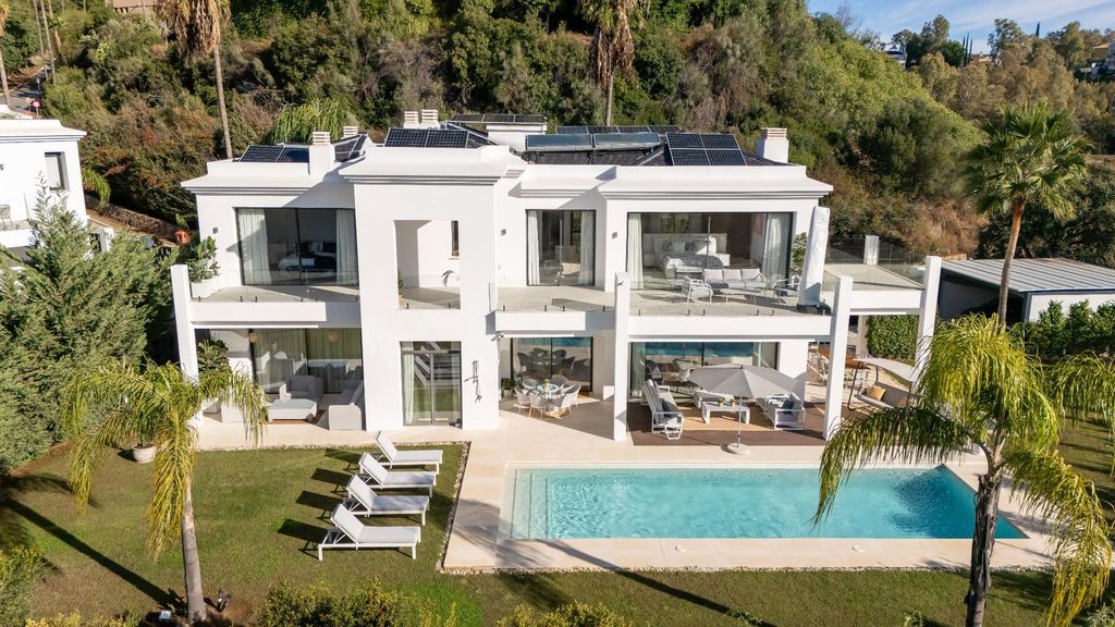 Property photo 1 of 90