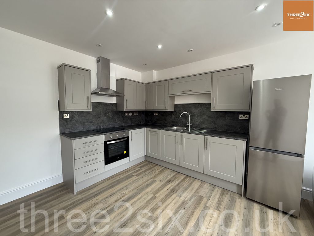 Property photo 2 of 5 Gallery