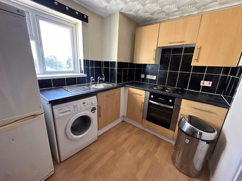 Property photo 3 of 7 Photo 2