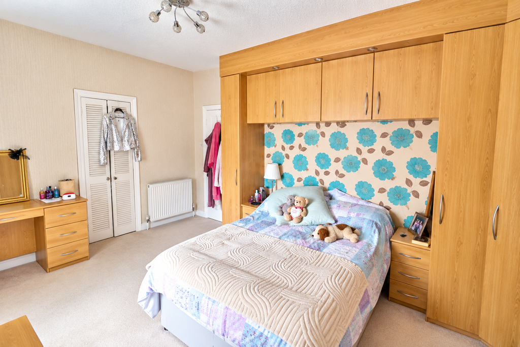 Property photo 3 of 11 Bedroom One