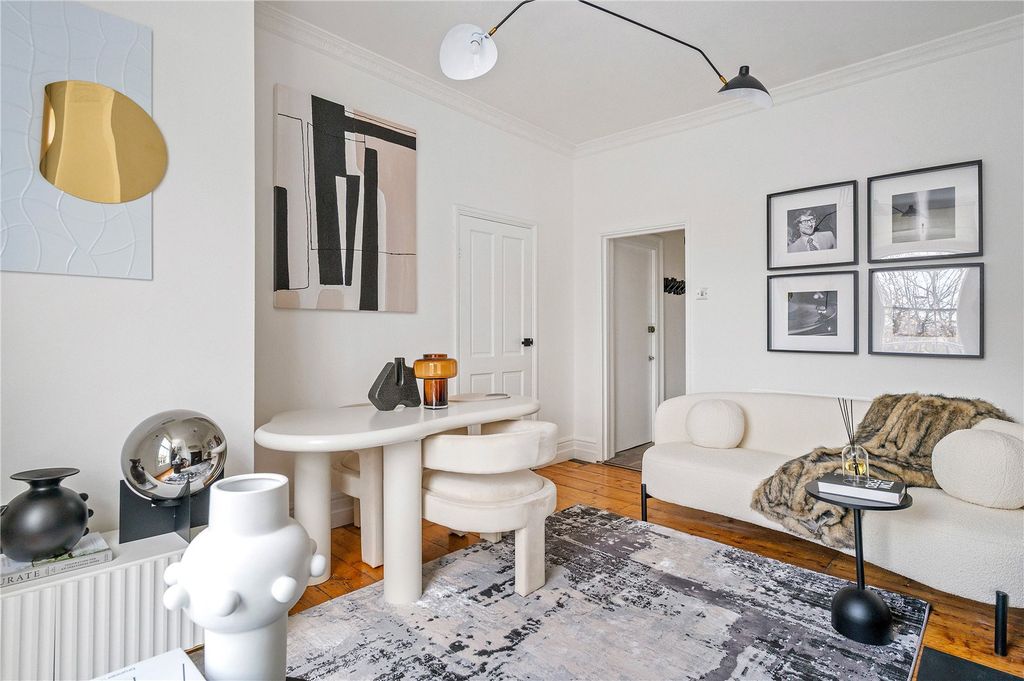 Property photo 2 of 11 Reception Room