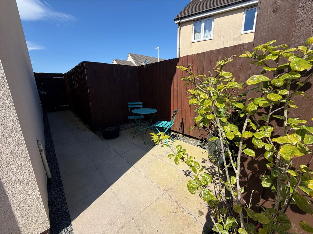 Additional image 6 of 1 bed flat for saleSunningdale Drive, Hubberston, Milford Haven SA73