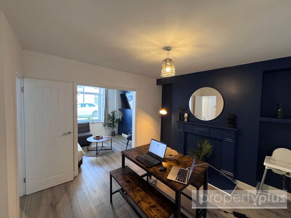 Property photo 1 of 15 Picture No. 08