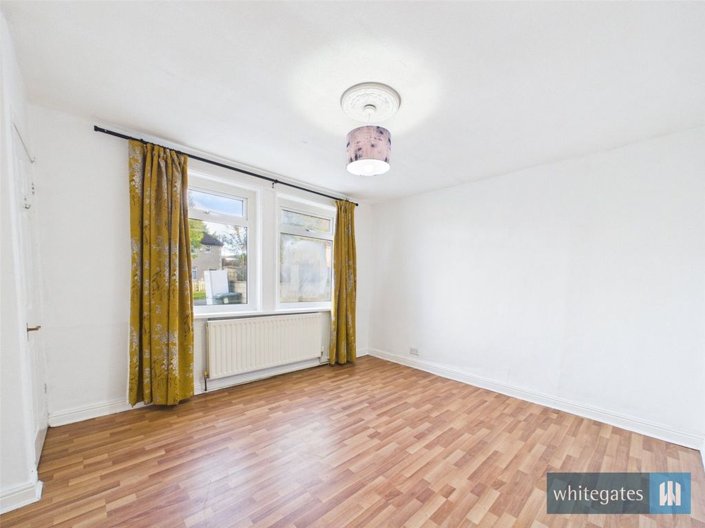Property photo 2 of 11 Picture No. 18