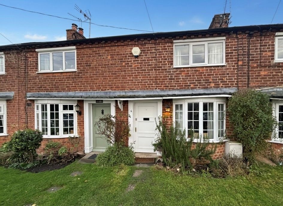 Property photo 1 of 10 Front