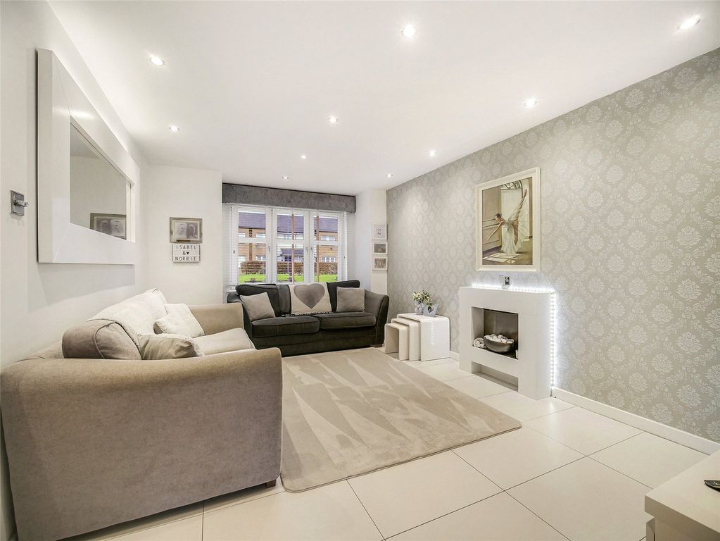 Property photo 3 of 20 Picture No. 04