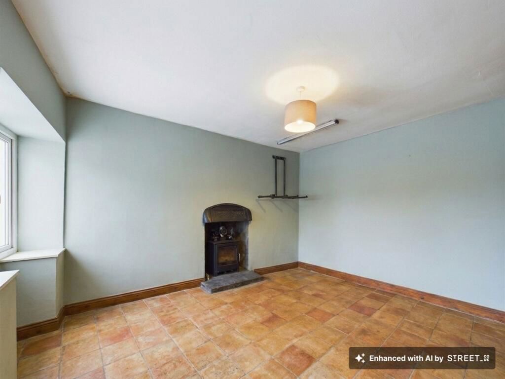 Property photo 2 of 30