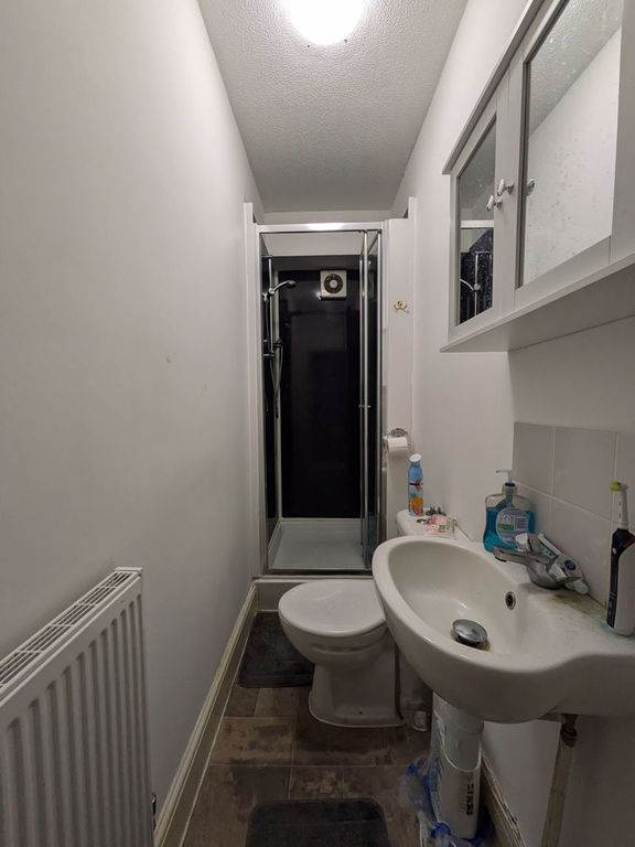 Property photo 2 of 16 Photo 8