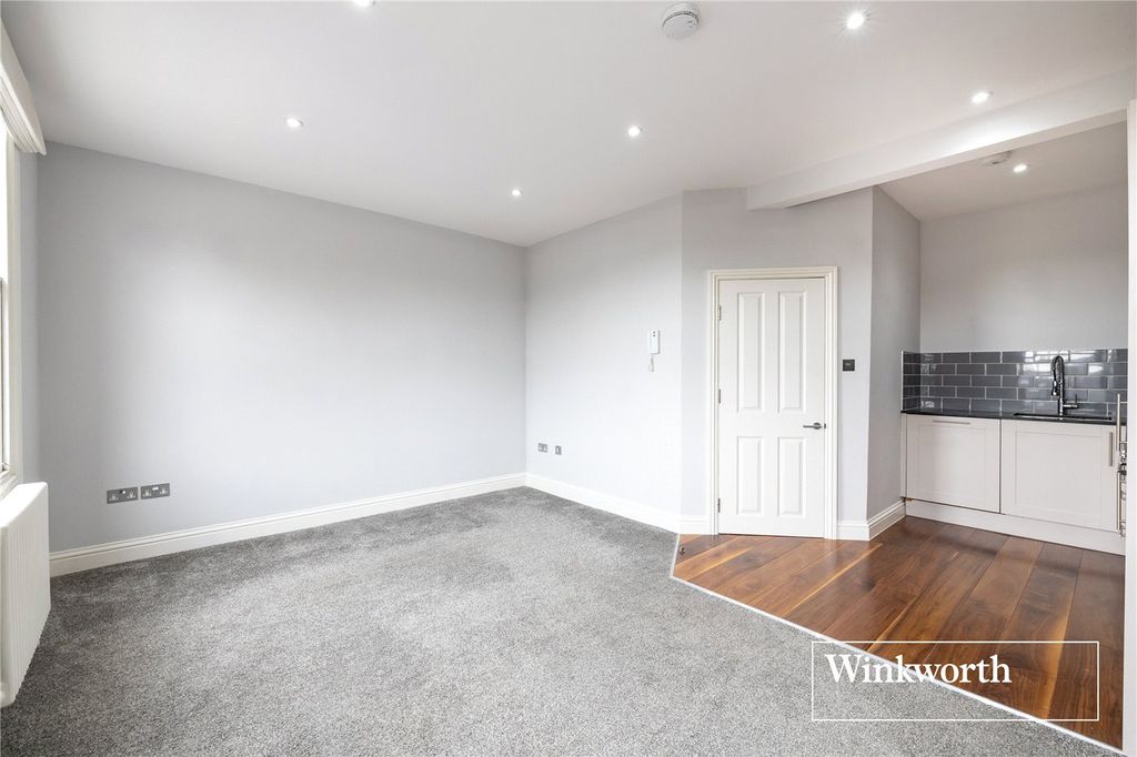 Property photo 3 of 12 Picture No. 03