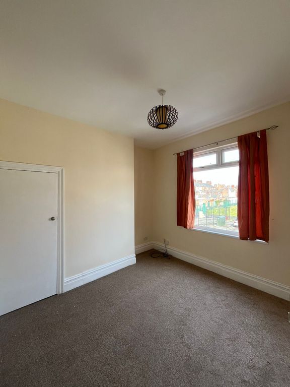 Property photo 3 of 5 Image