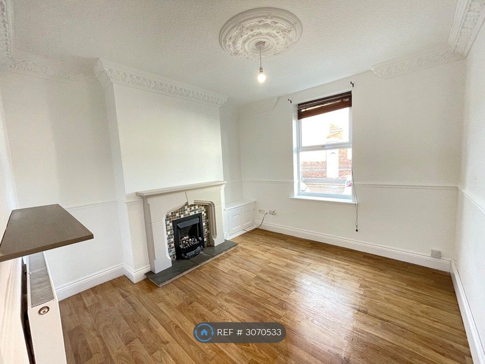 Property photo 3 of 22