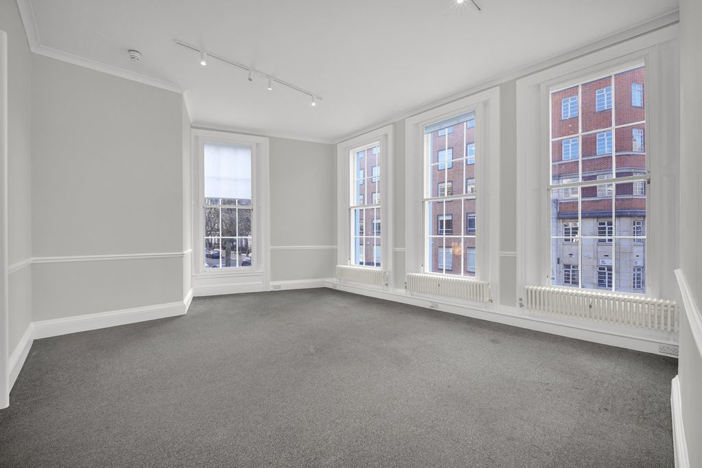 Property photo 1 of 46