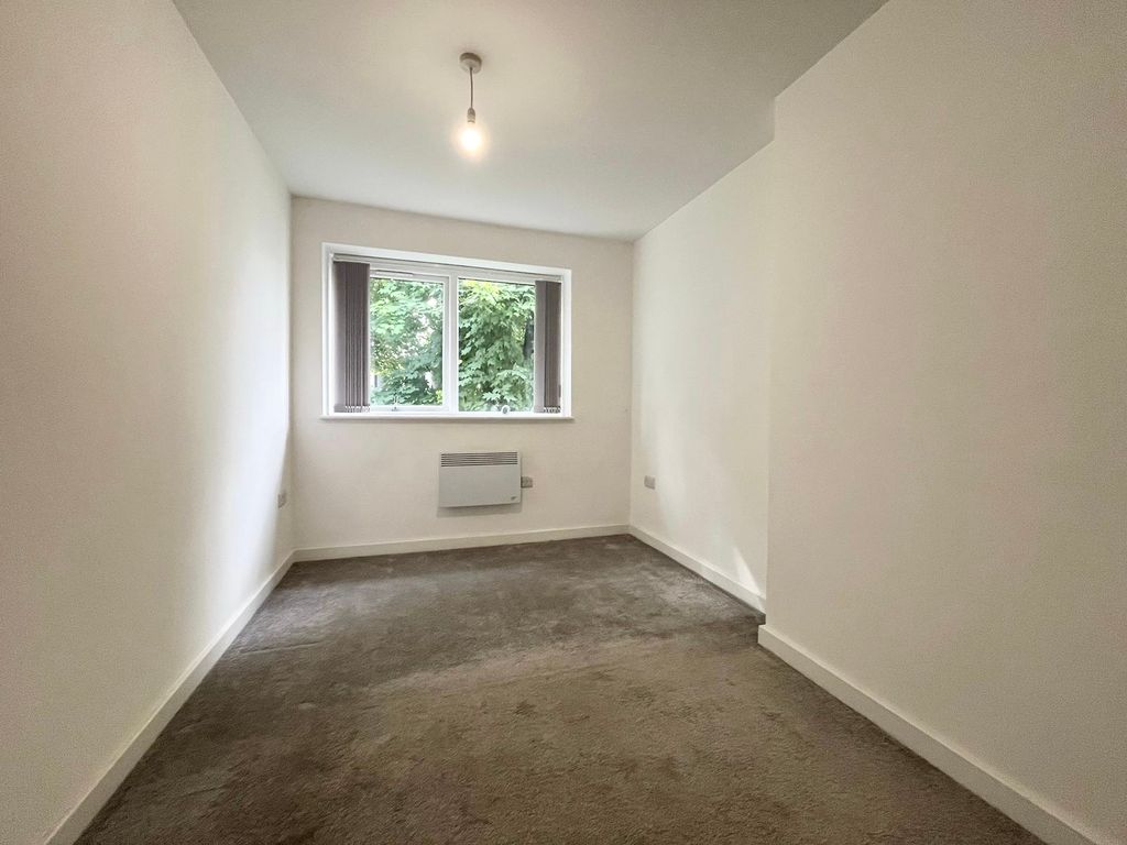 Property photo 3 of 8 Image