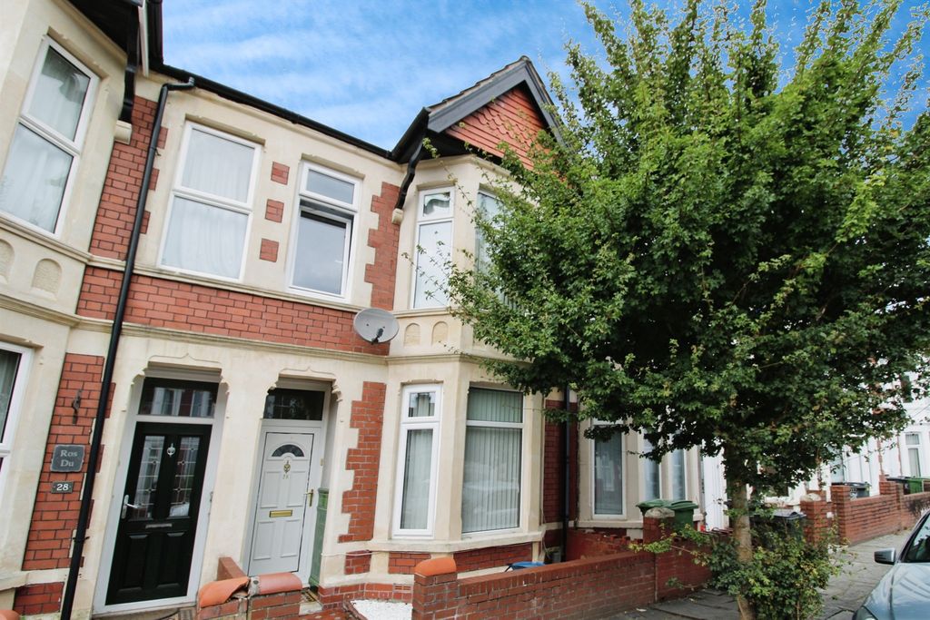 Property photo 1 of 18