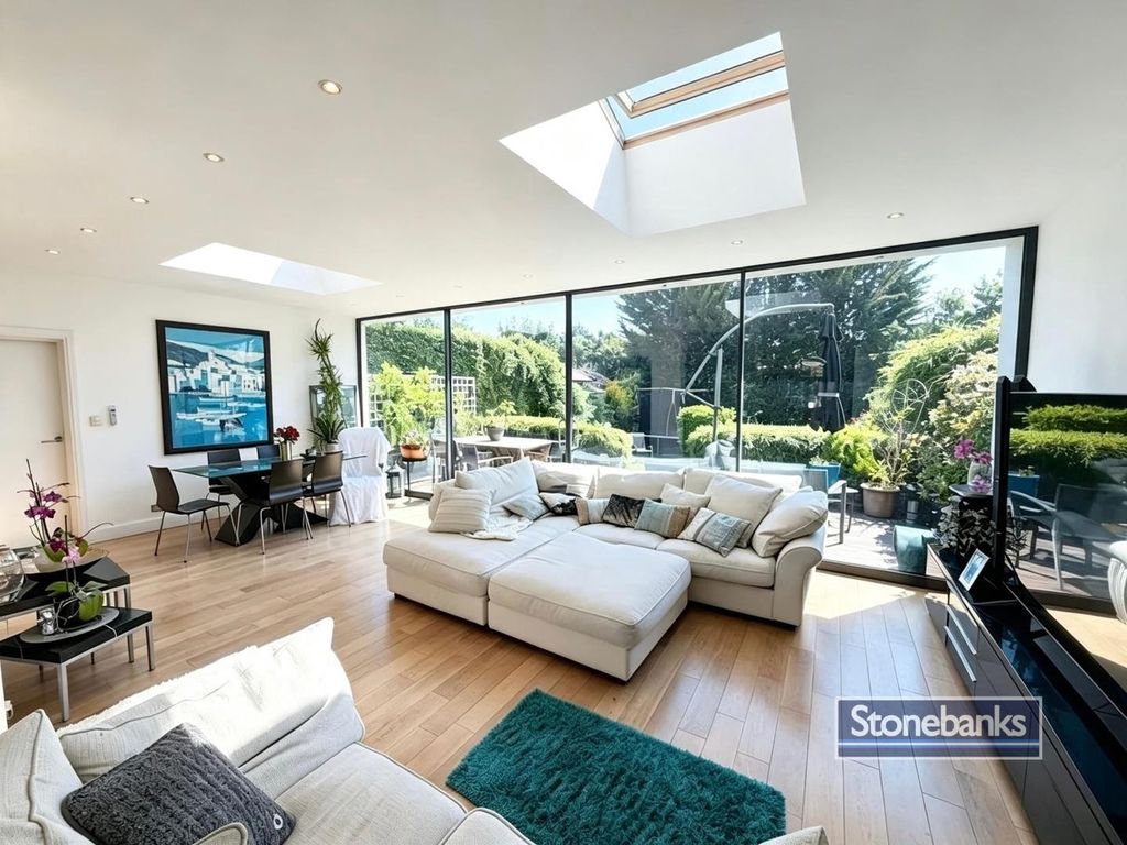 Property photo 1 of 10 10.Png