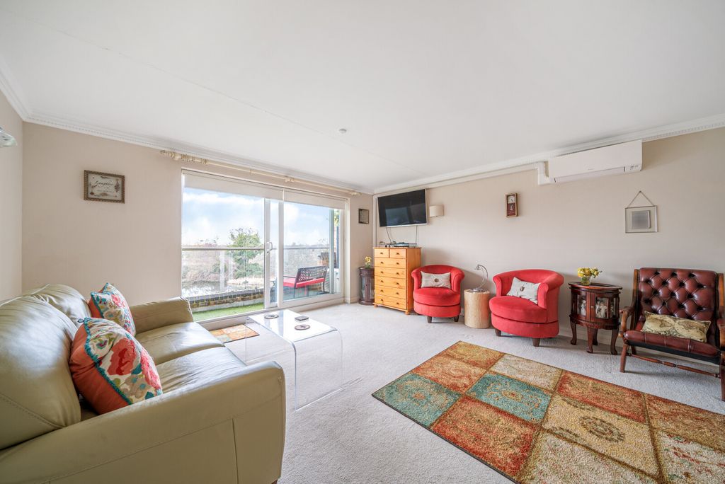 Property photo 3 of 18 1243471 (2).Jpg