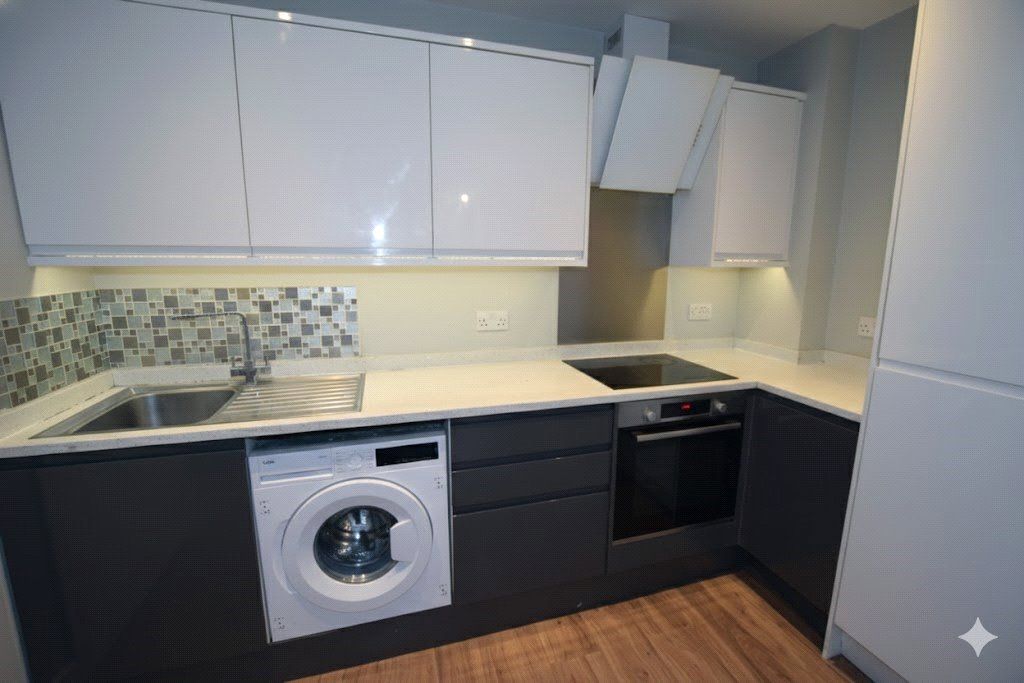 Property photo 2 of 6 Picture No. 25