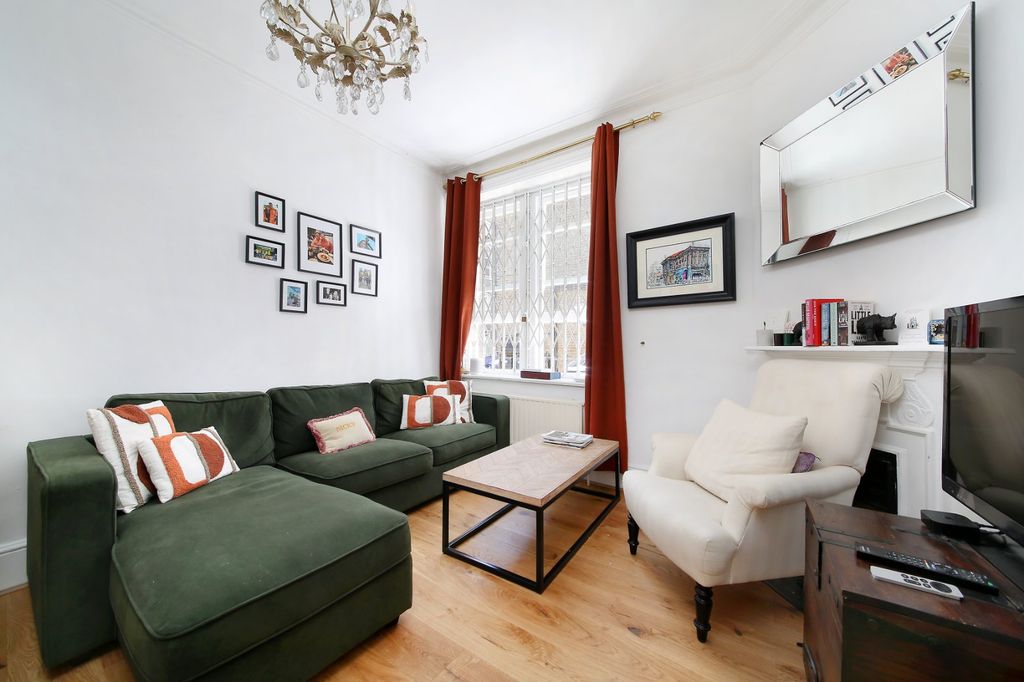 Property photo 2 of 12