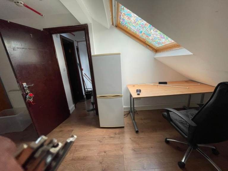 Property photo 3 of 3