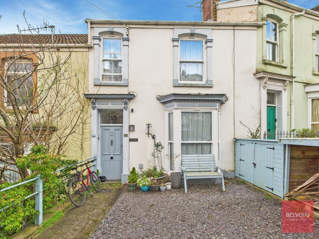 Property photo 1 of 29