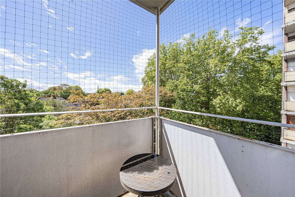 Property photo 3 of 15 Picture No. 22