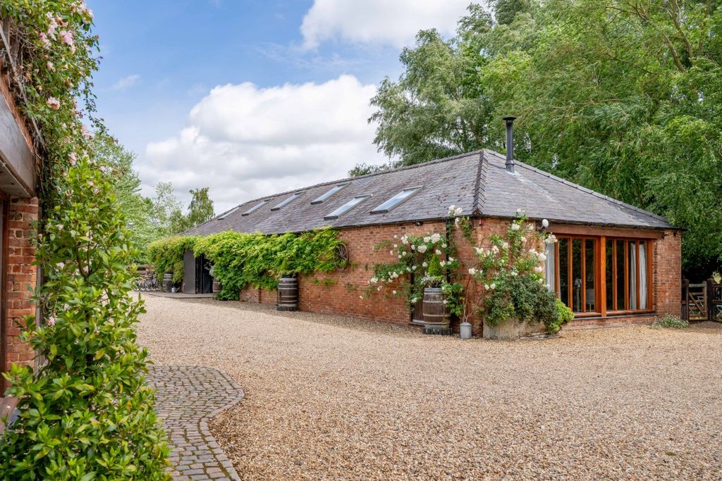 Additional image 32 of 7 bed property for saleWhite Cross Lane, Tilney All Saints, King's Lynn PE34