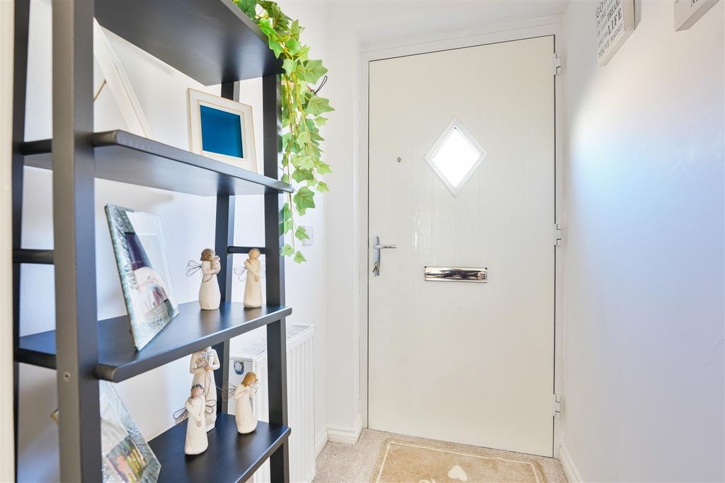 Property photo 3 of 28 3.Jpg