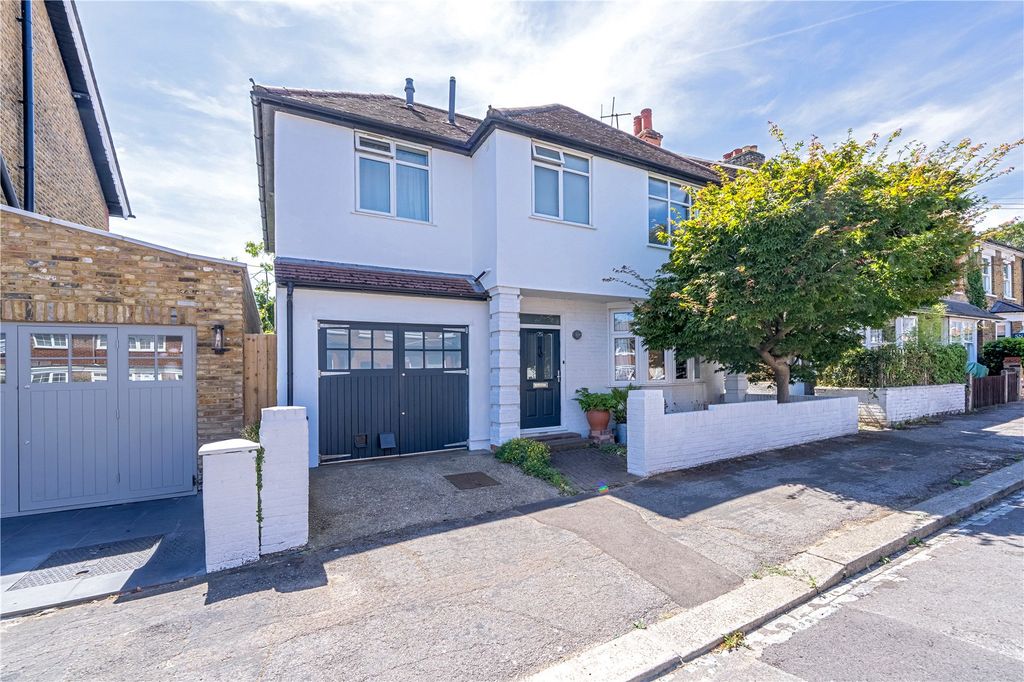 Property photo 1 of 15 Picture No. 05