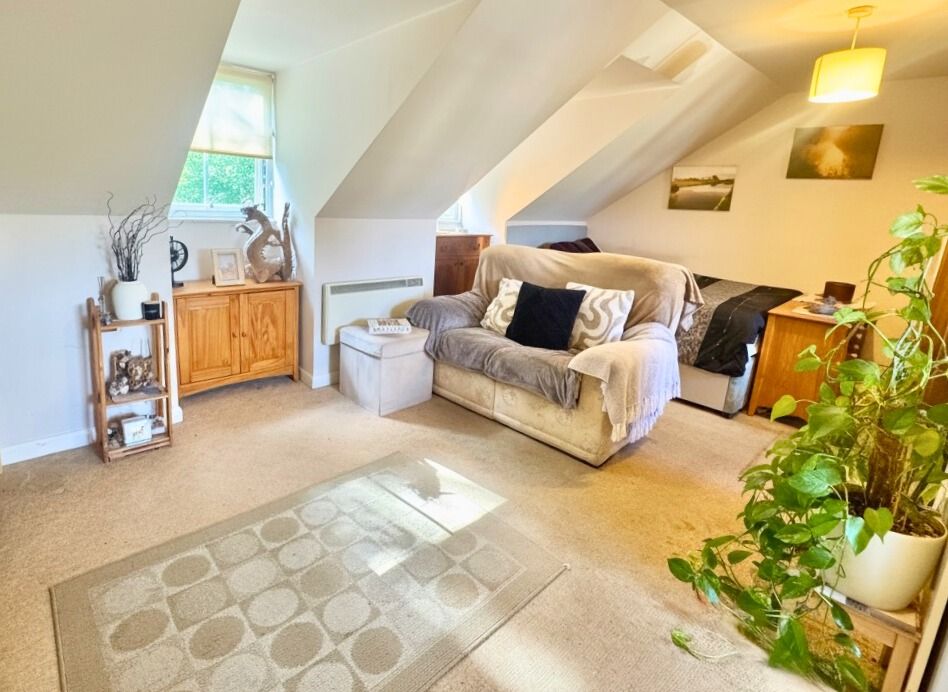 Property photo 2 of 7 4552932