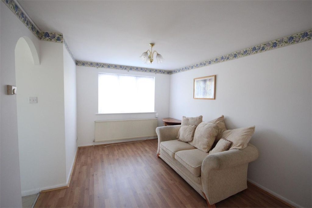 Property photo 2 of 6 2