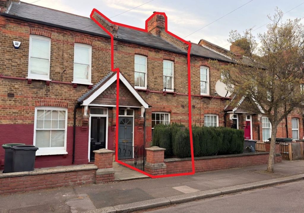 Property photo 1 of 13