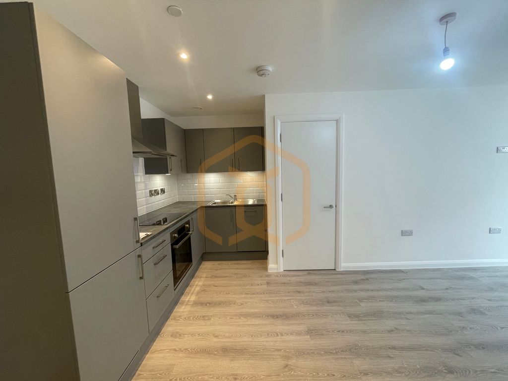 Property photo 3 of 7 Img_7129