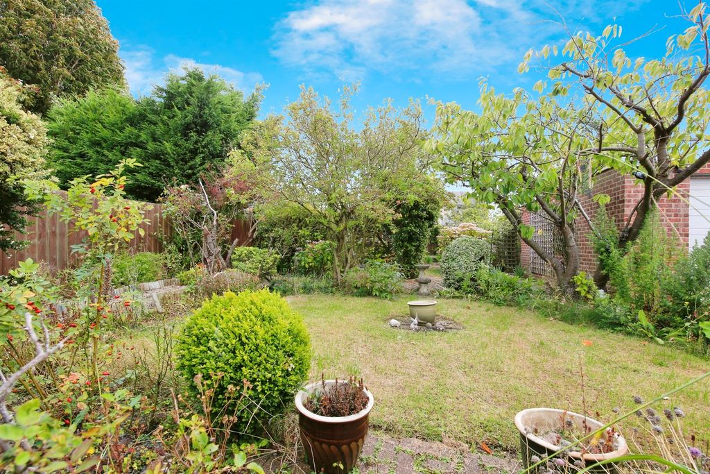 Property photo 2 of 15