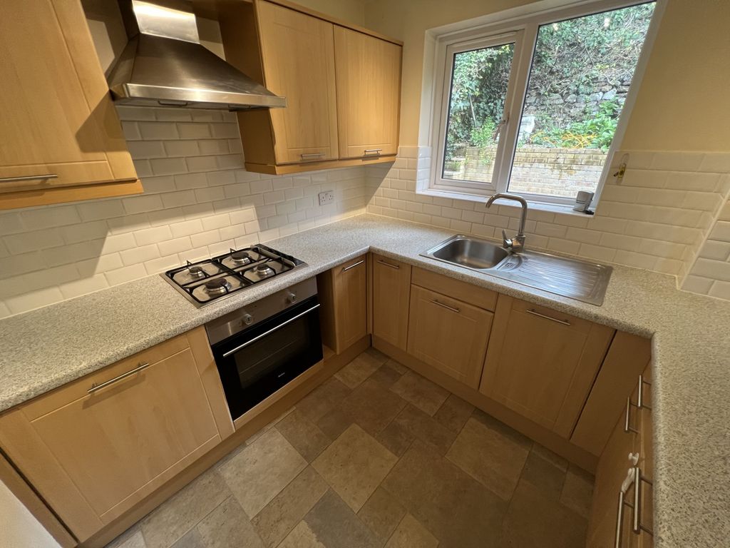 Property photo 2 of 13 3446-Hr-7.Jpg