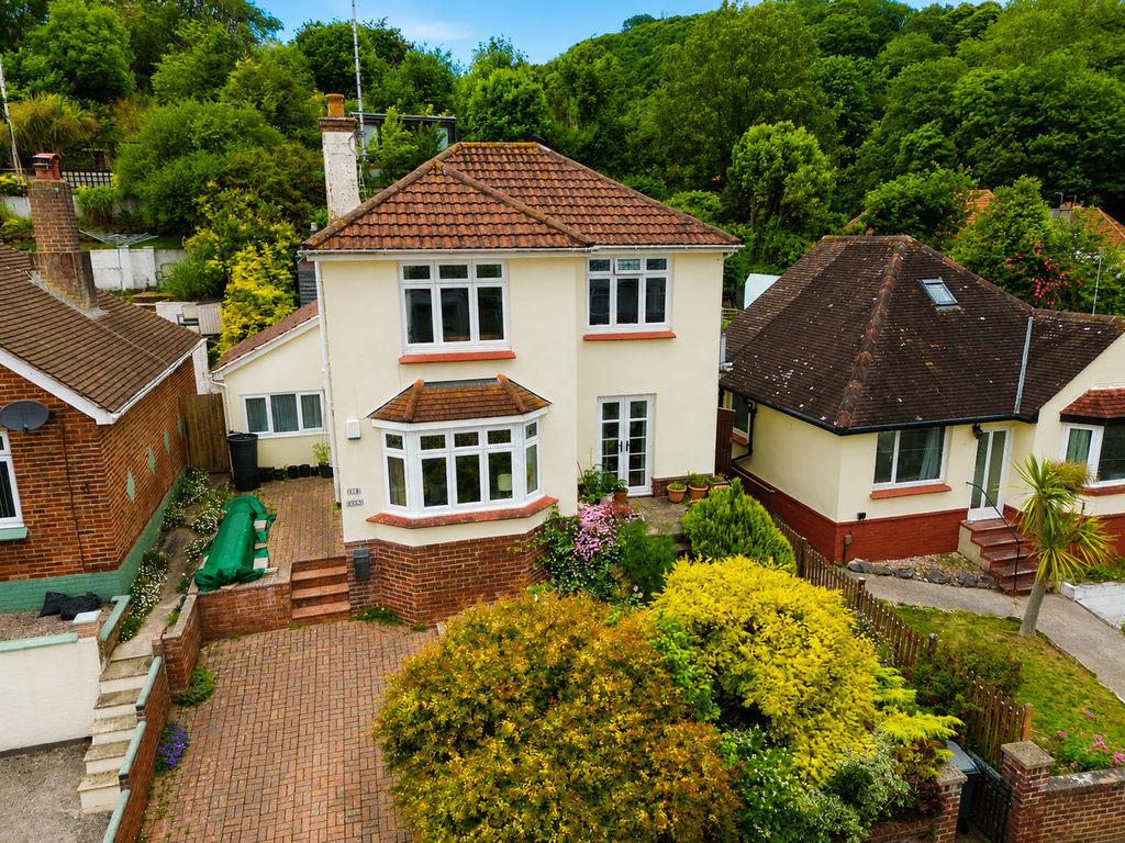 Property photo 1 of 39