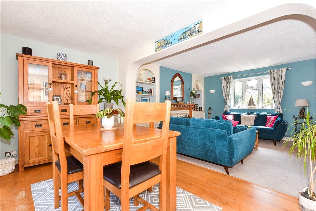 Property photo 3 of 15 Dining Area