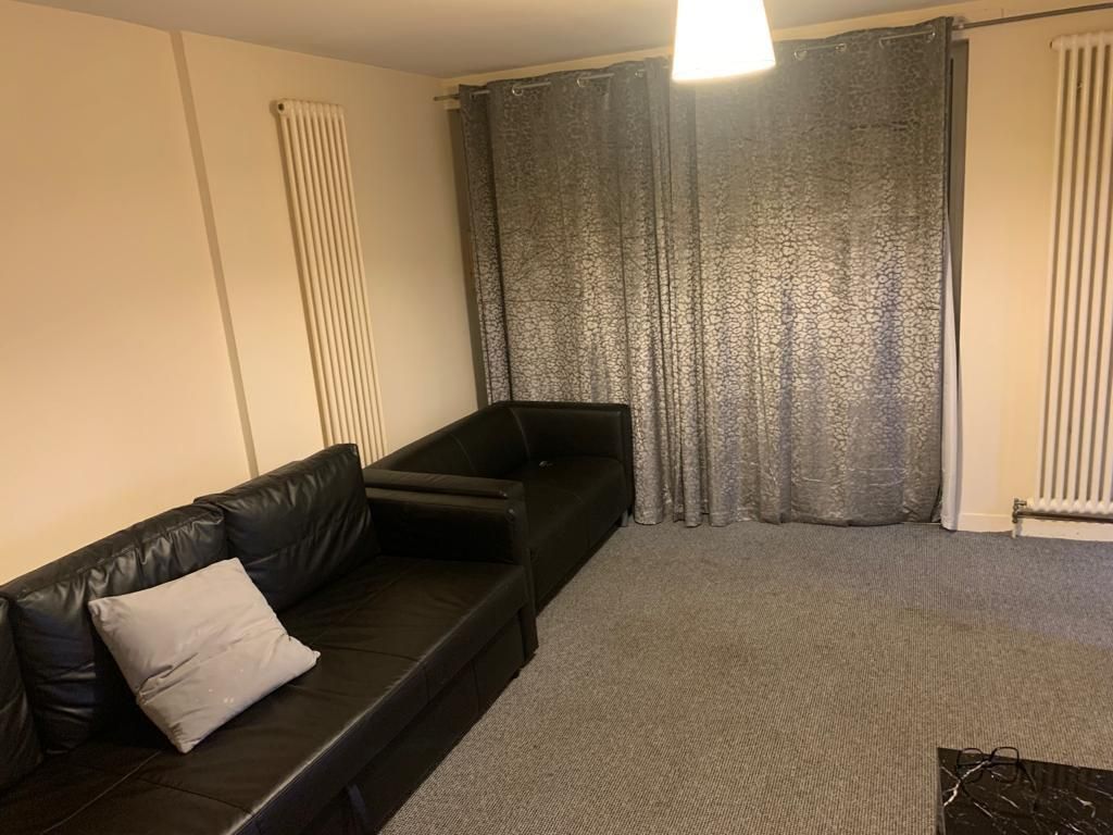 Property photo 2 of 2