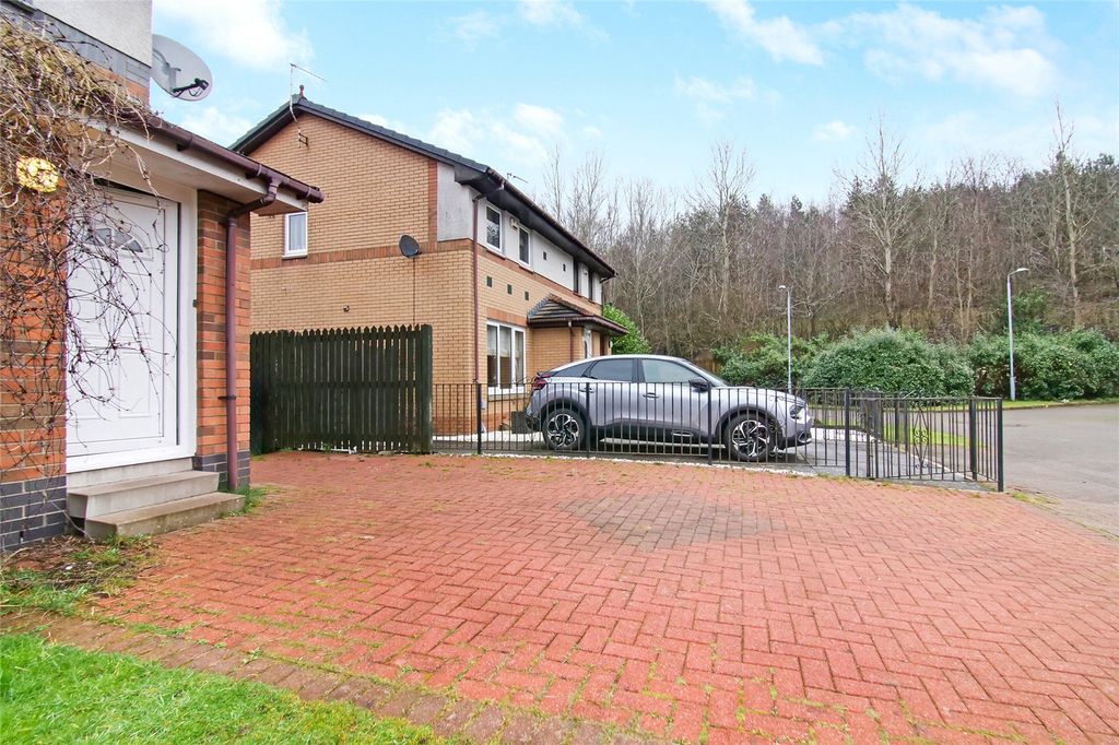 Property photo 2 of 22 Picture No. 02