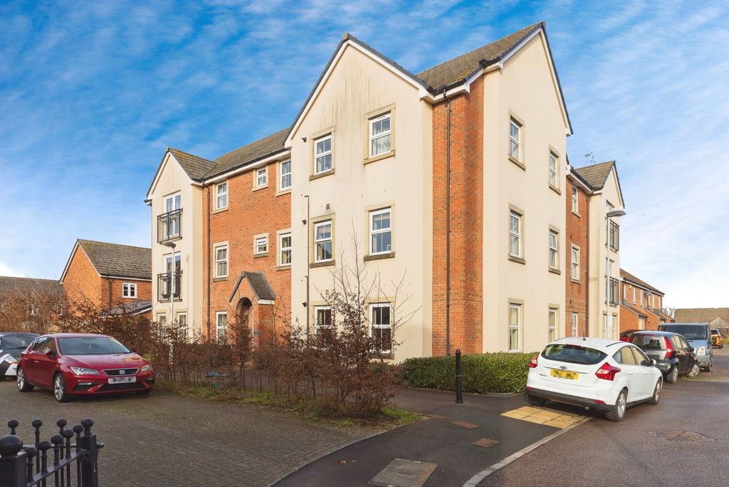 Property photo 1 of 13 Front