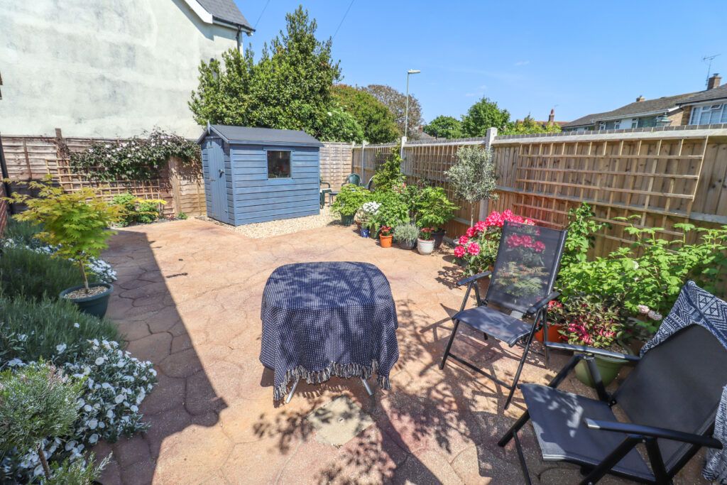 Property photo 2 of 13