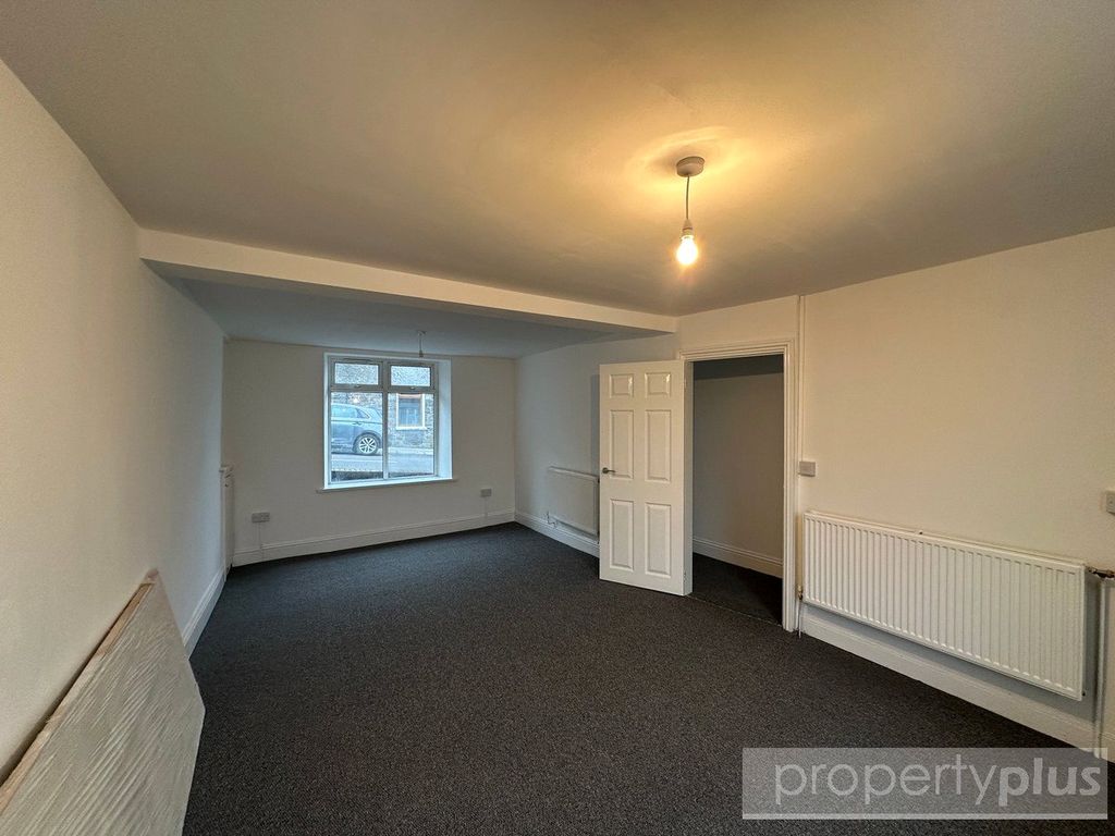 Property photo 3 of 12 Picture No. 03