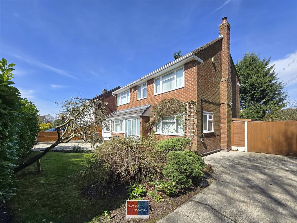 Property photo 2 of 33 Front