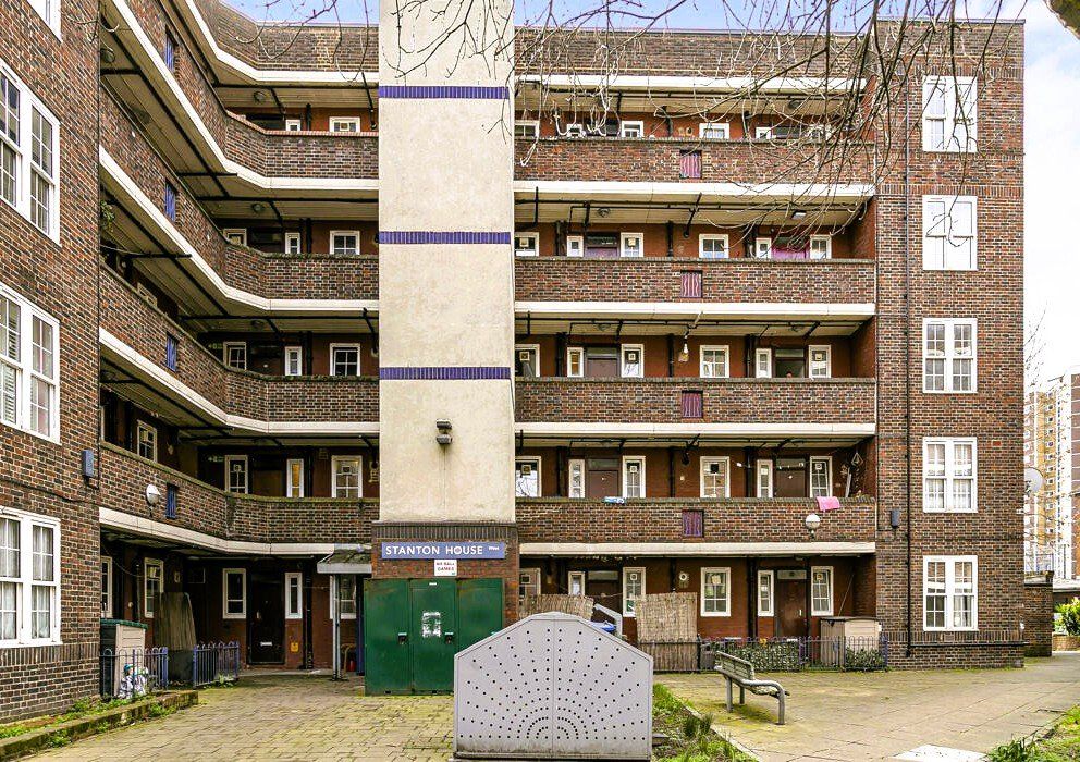 Property photo 2 of 2 Exterior