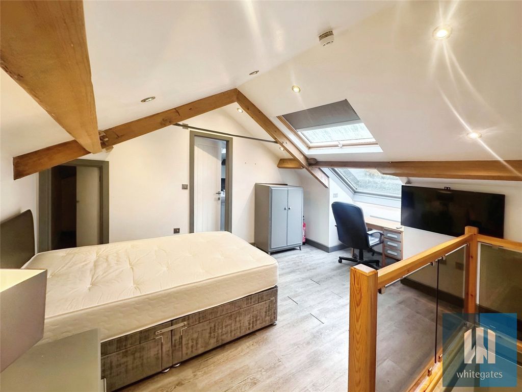 Property photo 3 of 8 Picture No. 23